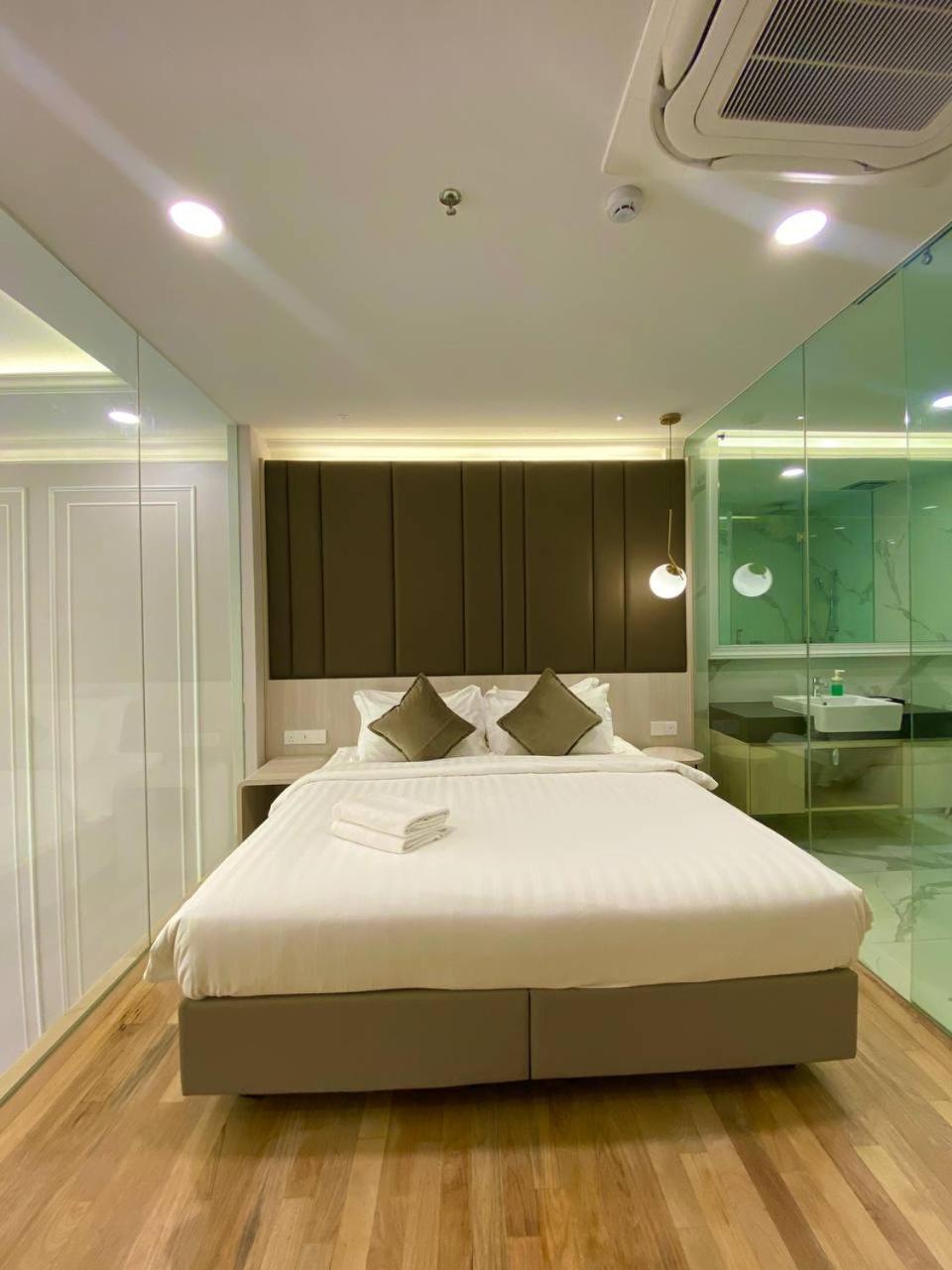 Societe By Bamboo Hospitality Aparthotel Куала Лумпур Екстериор снимка
