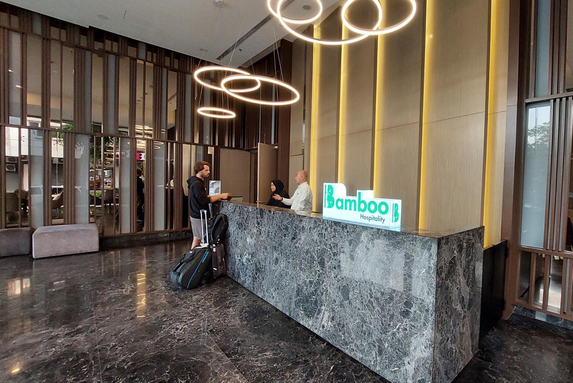 Societe By Bamboo Hospitality Aparthotel Куала Лумпур Екстериор снимка